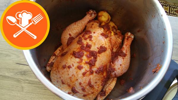 Κοτόπουλο Tandoori μαγειρεμένο εντελώς αφυδατωμένο σε χύτρα ταχύτητας